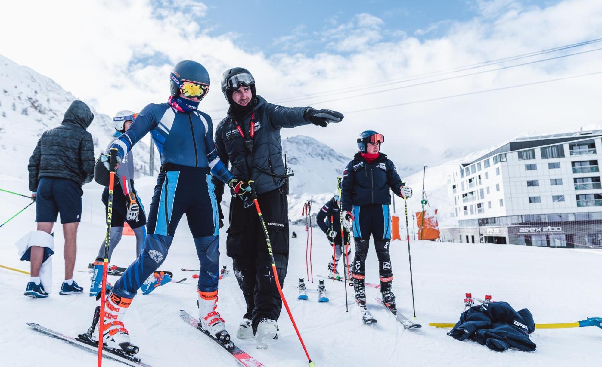 Apex2100 International Ski Academy Тинь Экстерьер фото